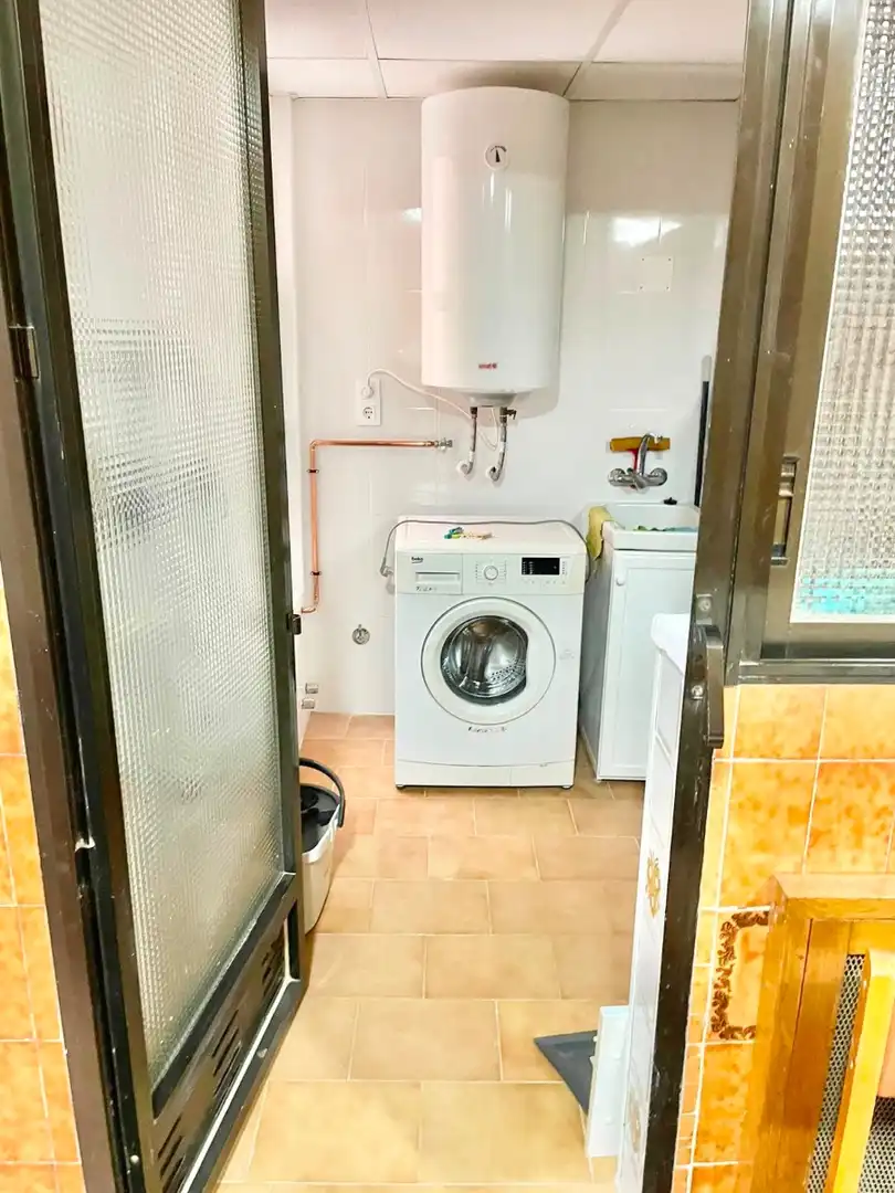 Bathroom of Apartments for rent in Cartagena  with Air Conditioner, Furnished and Washing machine