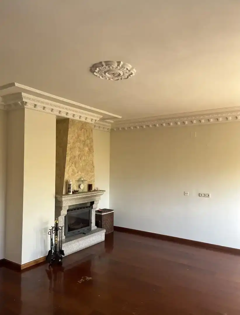 Sala d'estar de Pis en venda en Las Pedroñeras    amb Aire condicionat, Parquet i Traster