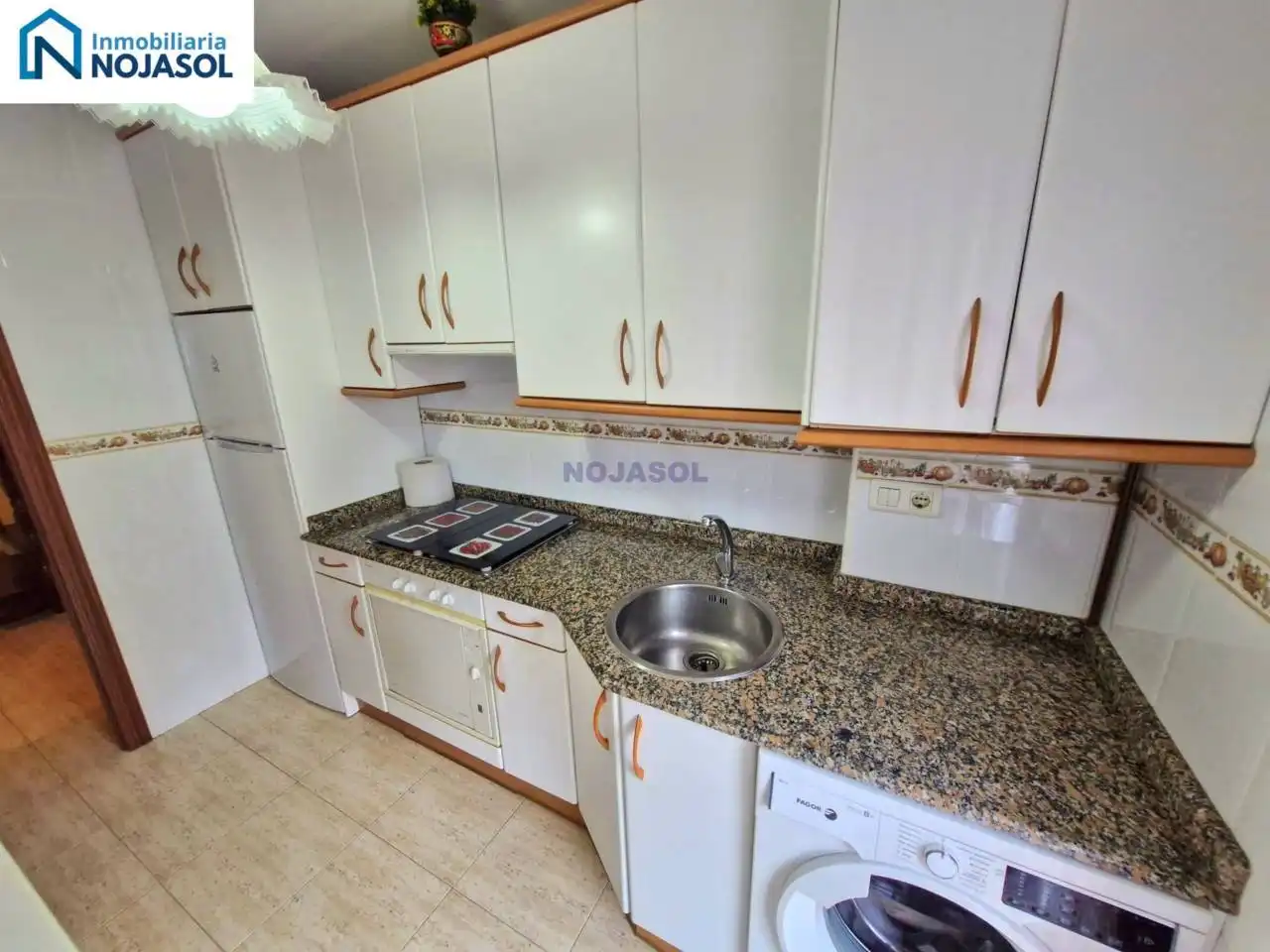Cocina de Apartamento en venta en Noja con Calefacción, Jardín privado y Terraza