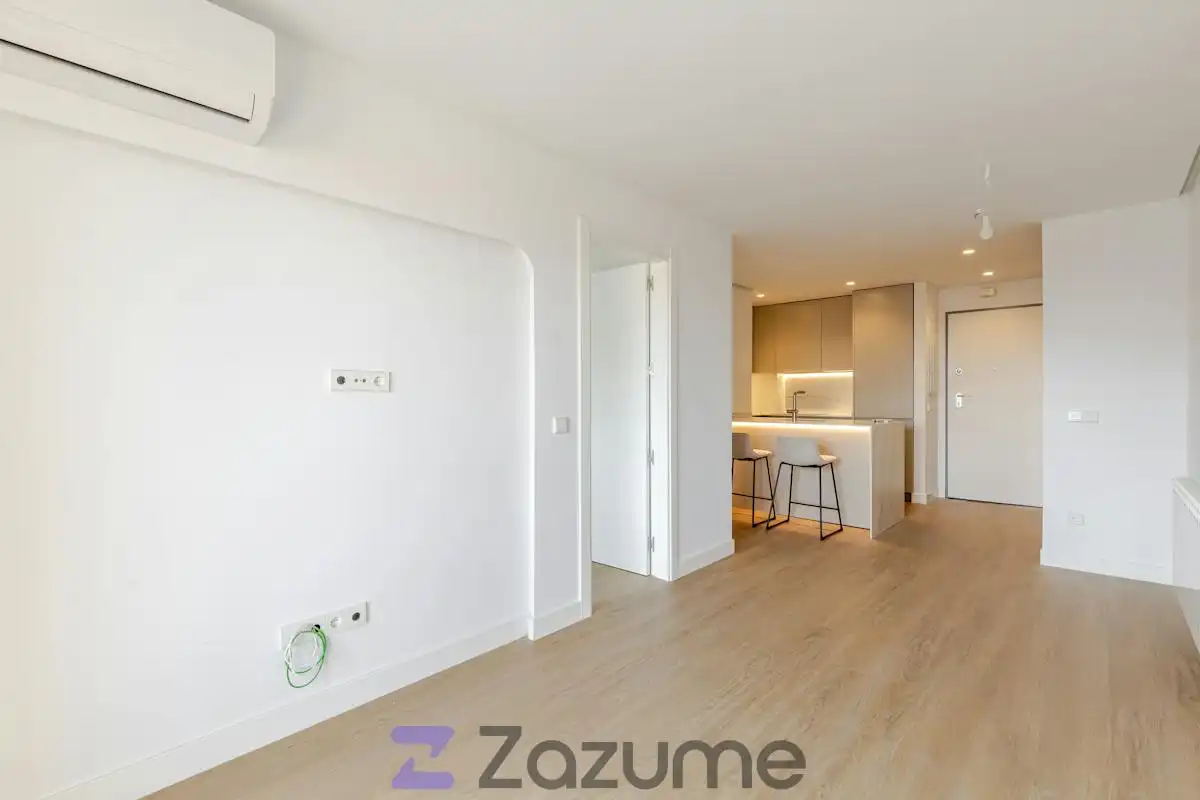 Flat with terrace to rent in Calle de Martínez Izquierdo