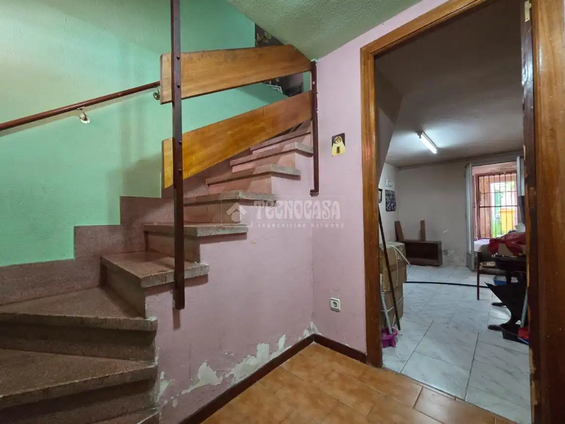 Detached homes for sale in Velilla de San Antonio  with Heating, Private garden and Terrace