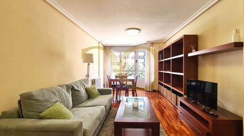 Foto 2 de Apartamento en venta en Calle del General Elorza, Salesas - Foncalada - Campoamor, Oviedo