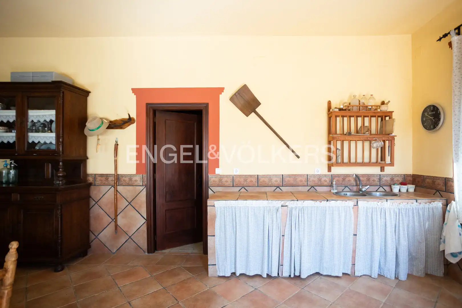 Cocina de Finca rústica en venta en Llerena con Calefacción, Jardín privado y Trastero
