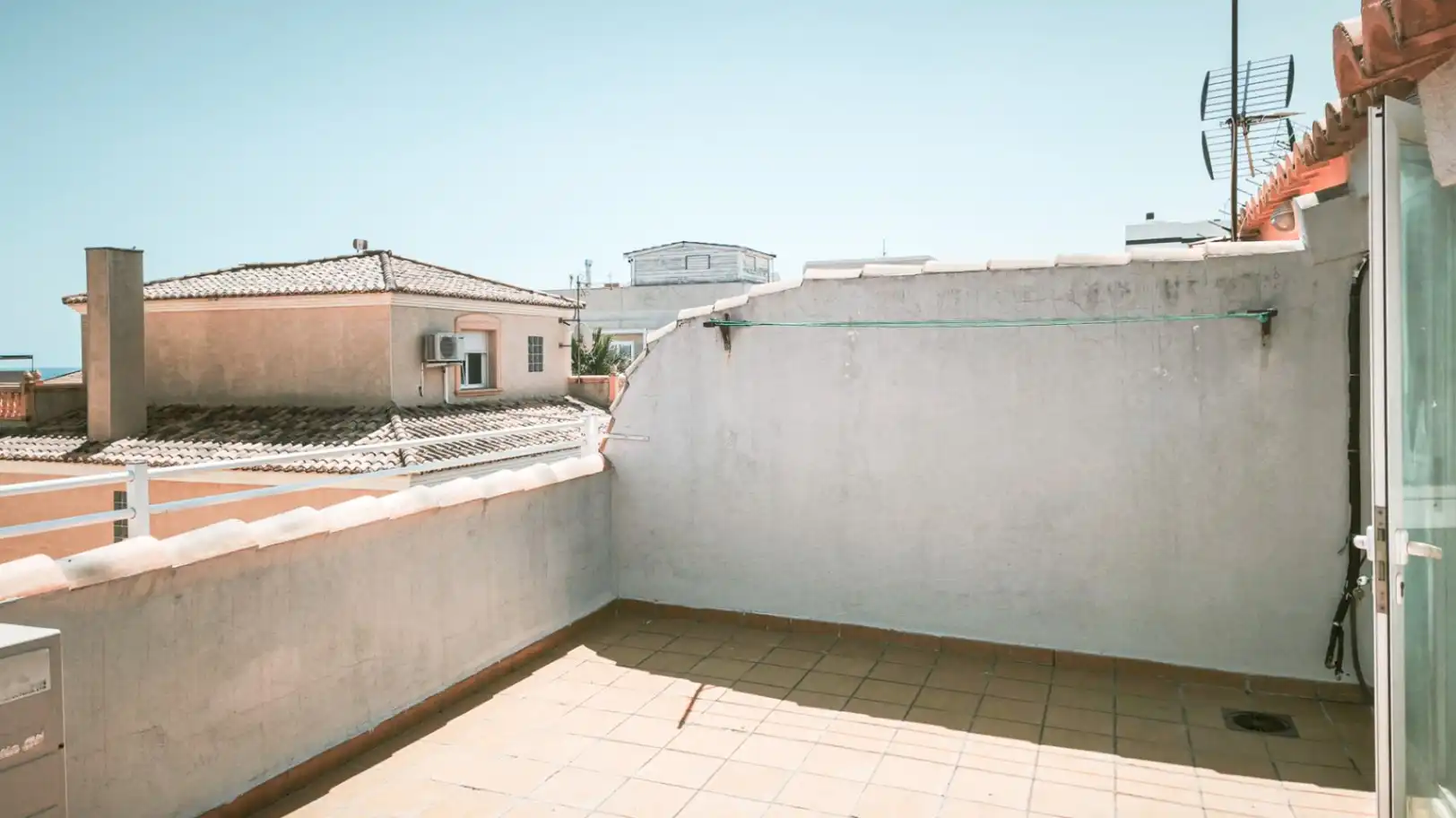 Terrasse von Haus oder Chalet zum Verkauf in Oliva mit Klimaanlage, Heizung und Terrasse