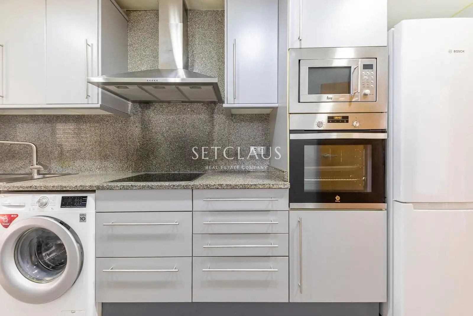 Kitchen of Flat for sale in Badalona  with Air Conditioner, Heating and Terrace