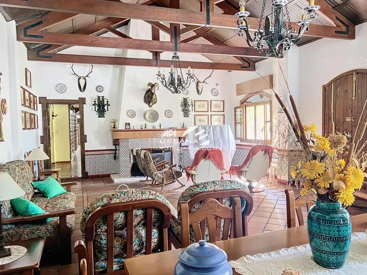Comedor de Casa o chalet en venta en Lucena con Jardín privado, Trastero y Piscina