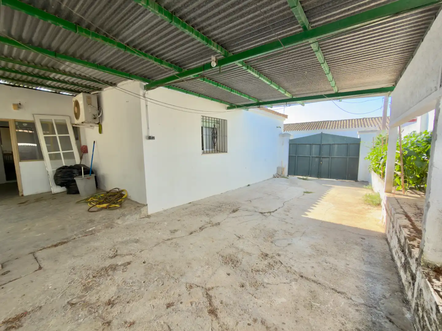 Casa o xalet en venda en Bornos amb Aire condicionat, Jardí privat i Moblat