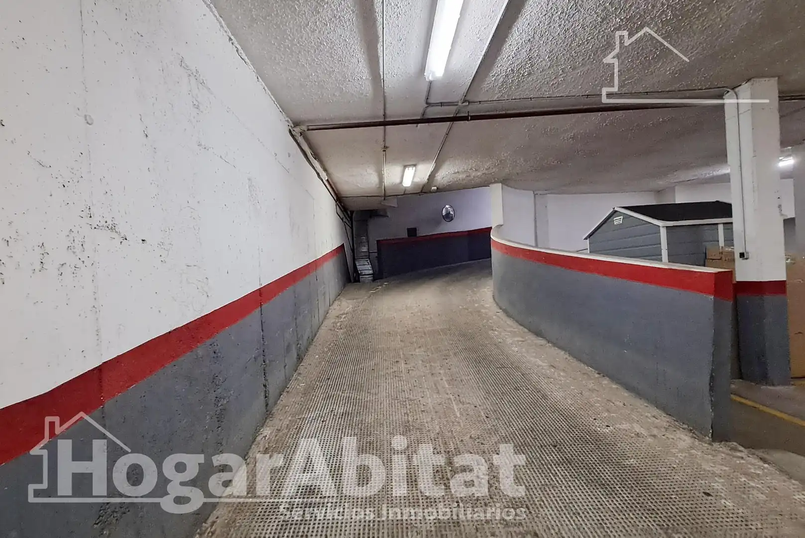 Aparcament de Àtic en venda en Castellón de la Plana / Castelló de la Plana amb Aire condicionat, Calefacció i Terrassa