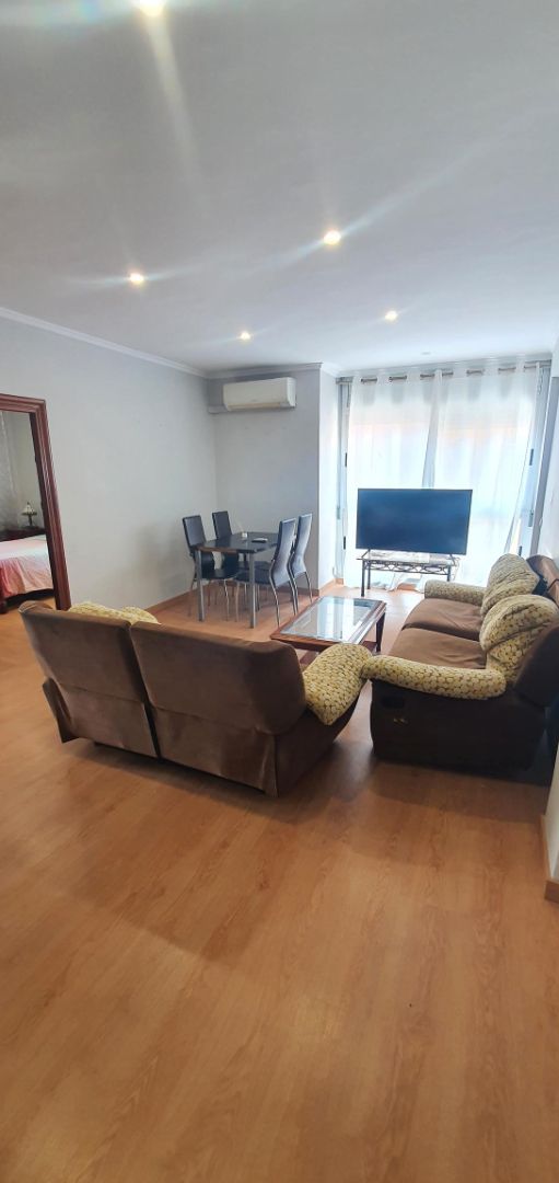 Living room of Flat for sale in  Valencia Capital  with Air Conditioner, Furnished and Balcony