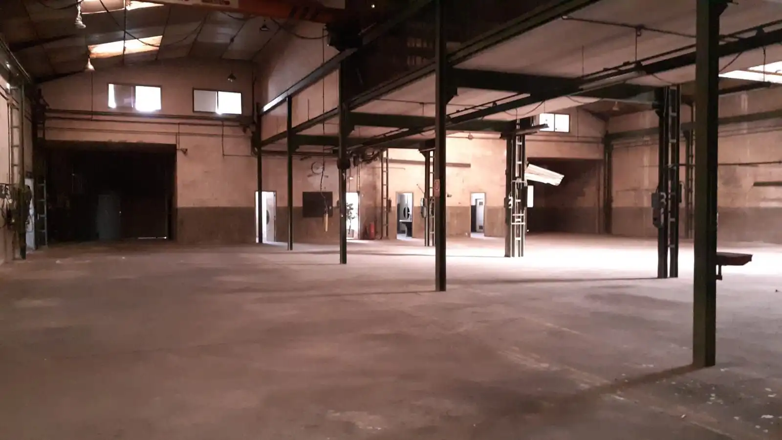 Industrial buildings for sale in Palau-solità i Plegamans