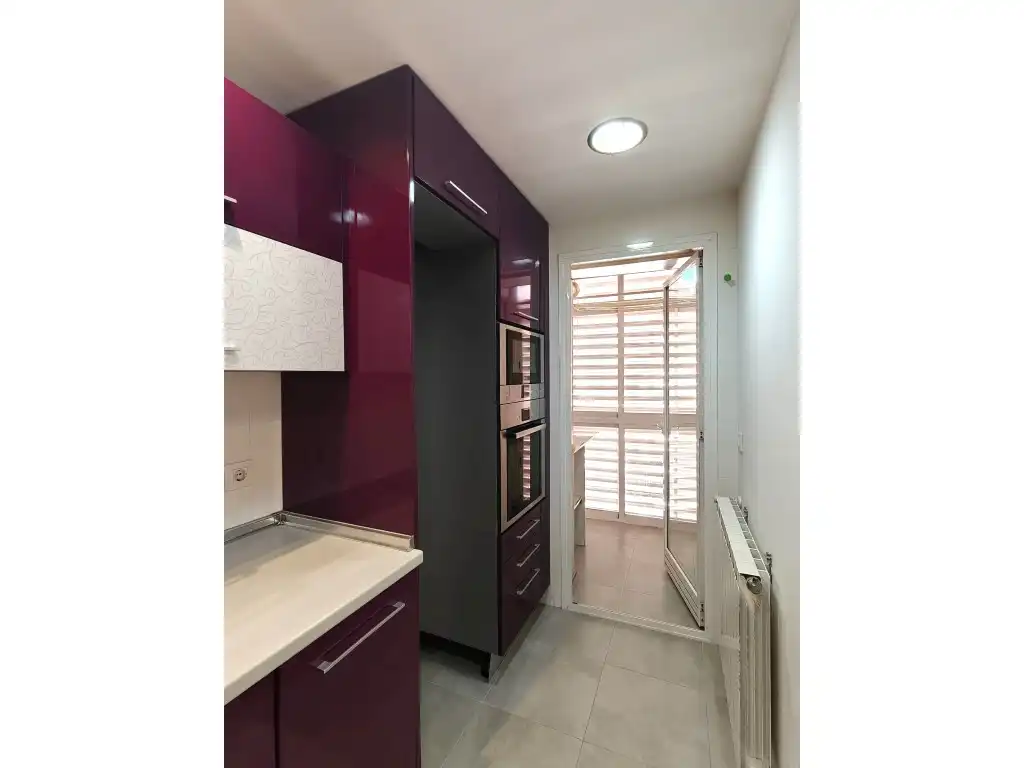 Flat with lift for sale in Avenida Mar Mediterraneo, imagen 4