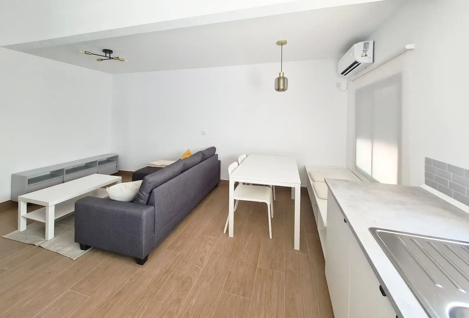Sala de estar de Piso de alquiler en Córdoba con Aire acondicionado, Calefacción y Amueblado