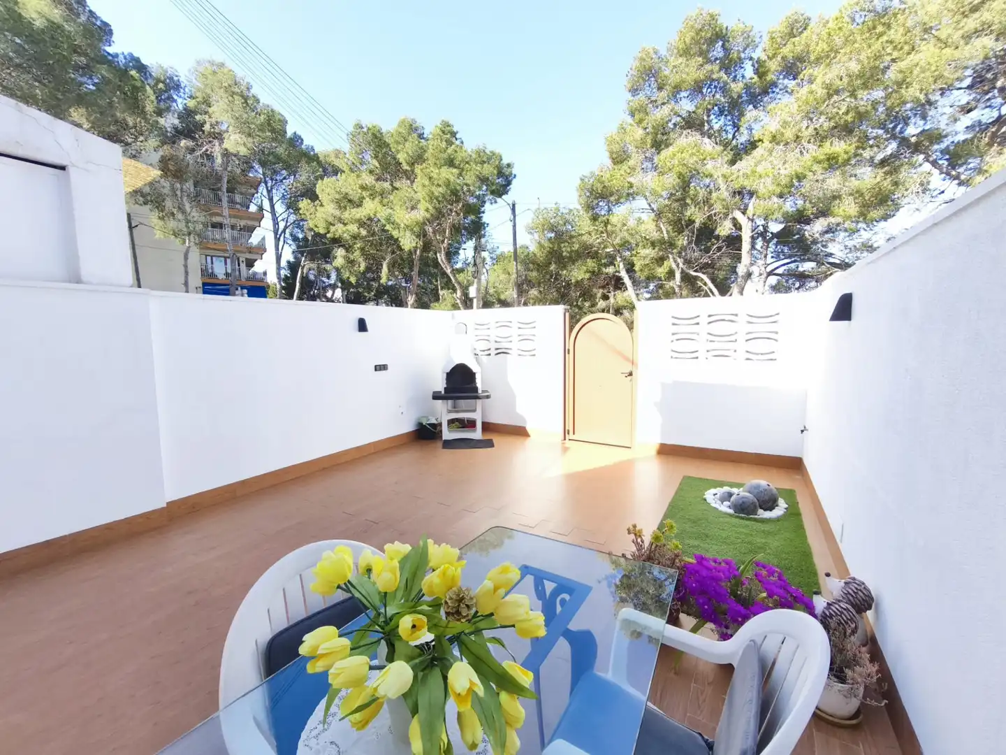 Terrassa de Casa adosada en venda en Salou amb Aire condicionat, Calefacció i Jardí privat
