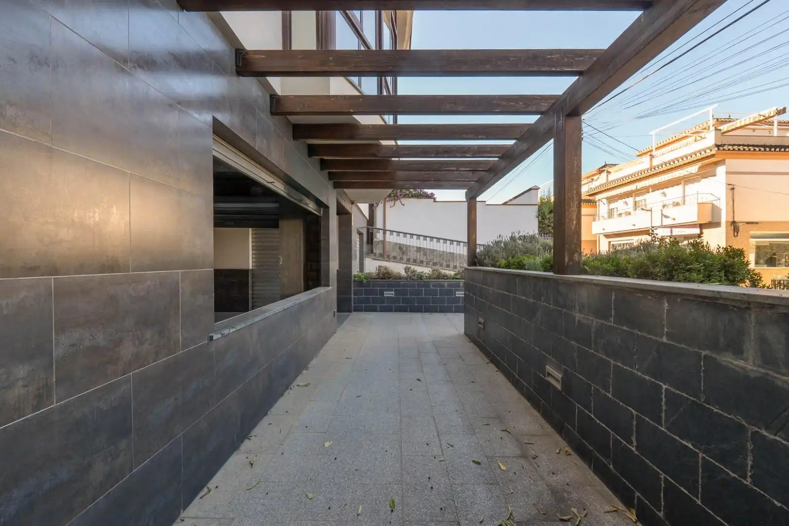 Terraza de Local en venta en Cájar