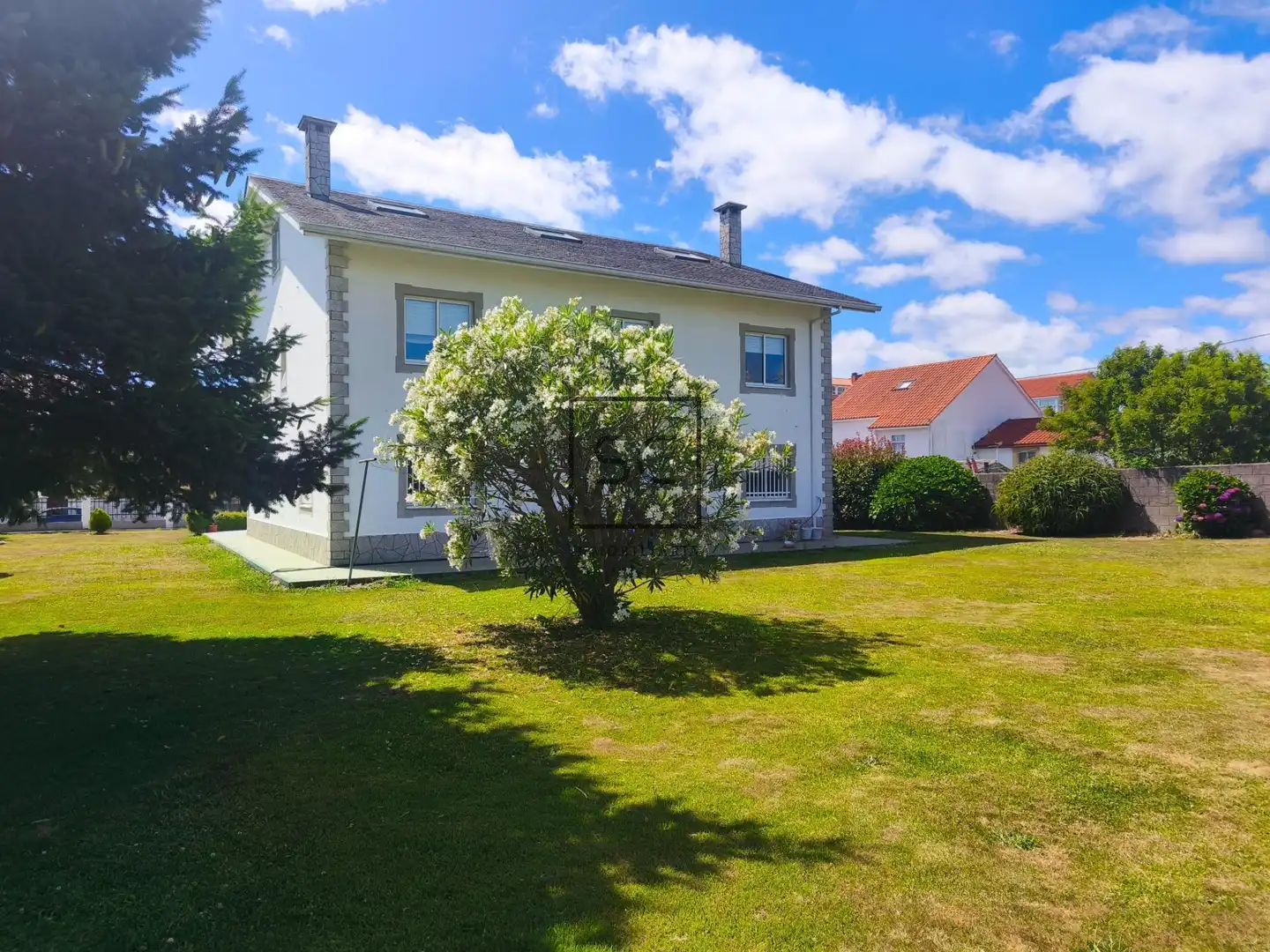 Jardí de Casa o xalet en venda en Narón amb Calefacció i Jardí privat