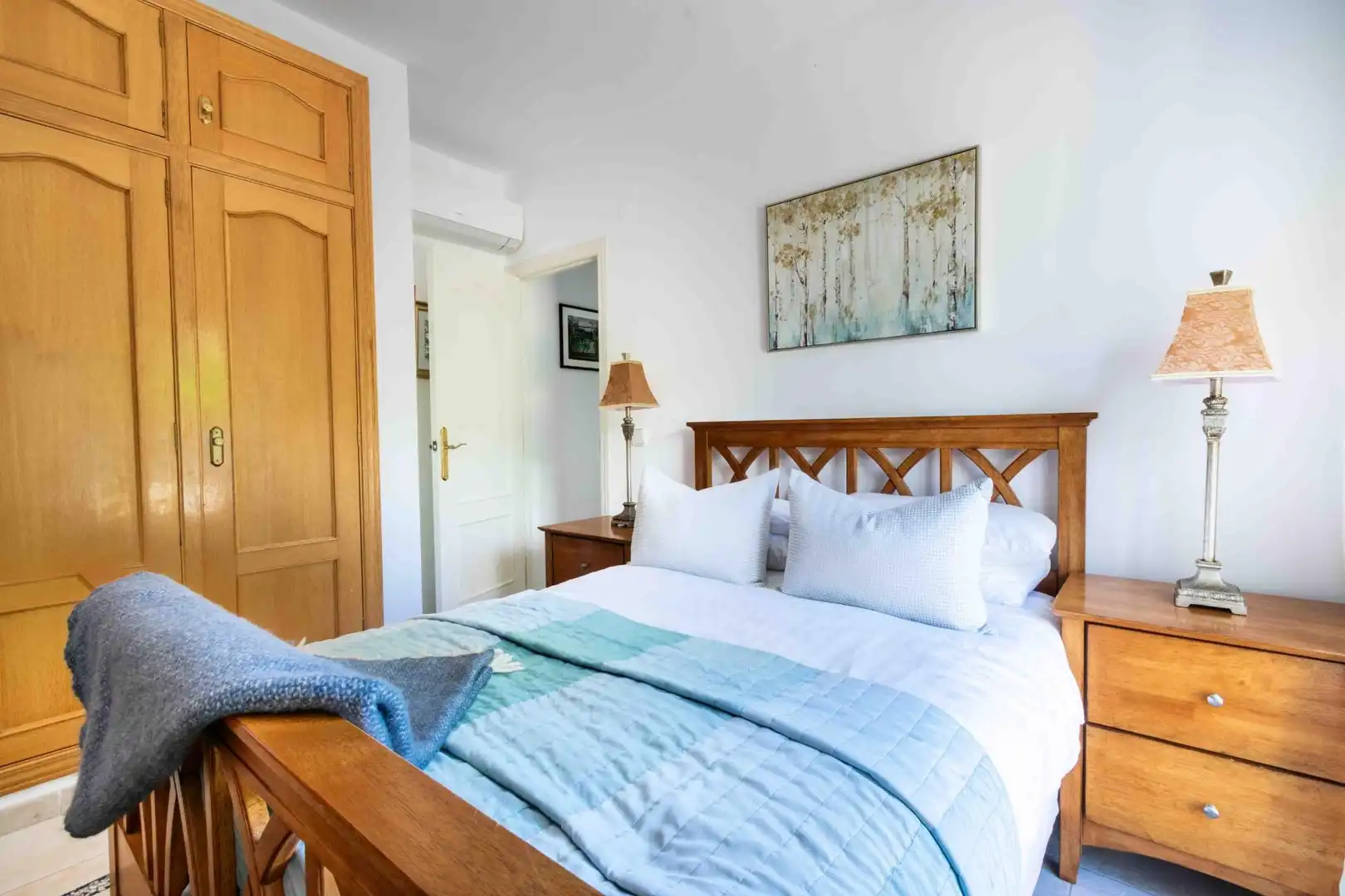 Bedroom of Detached homes for sale in L'Alfàs del Pi  with Air Conditioner, Private garden and Swimming Pool