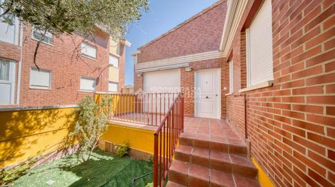 Foto 3 de Casa adosada en venta en Villanubla, Valladolid