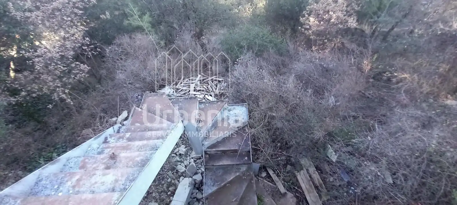 Altri in vendita a Montardo, imagen 4