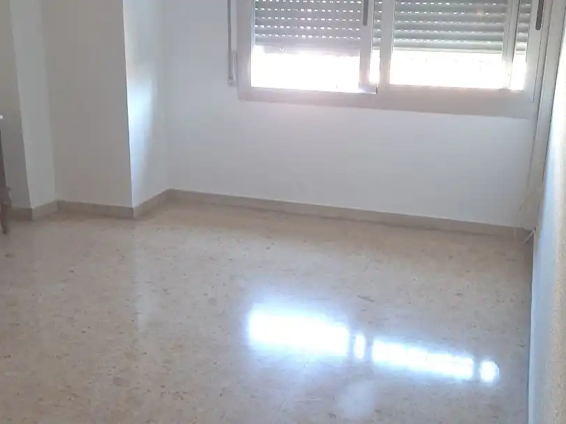 Schlafzimmer von Wohnung zum Verkauf in  Valencia Capital mit Klimaanlage und Balkon