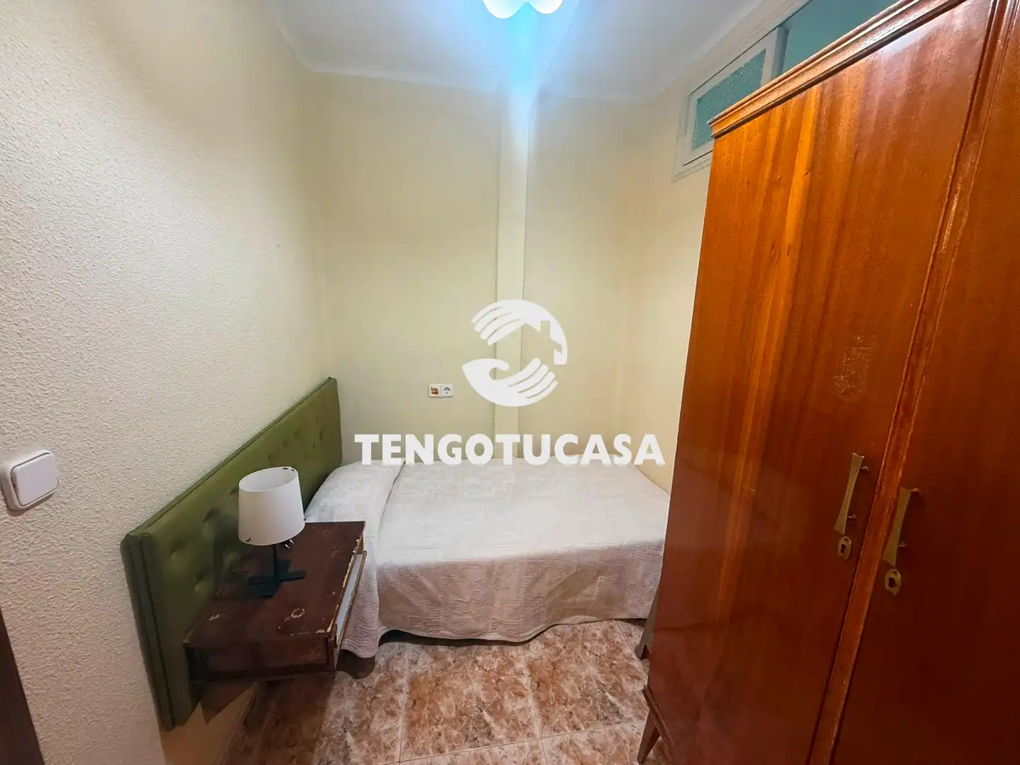 Bedroom of Flat for rent in Madrid