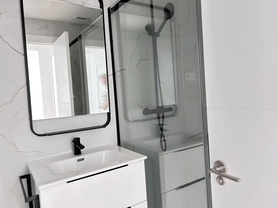 Baño de Piso en venta en Campo Real con Aire acondicionado, Calefacción y Trastero