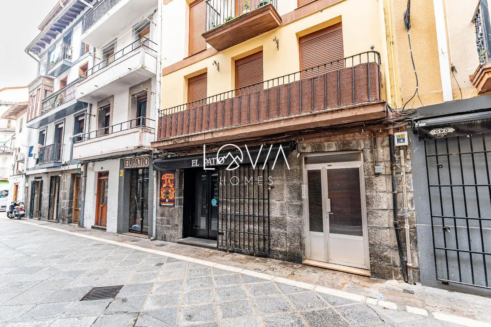 Vista exterior de Pis en venda en Castro-Urdiales amb Terrassa i Traster