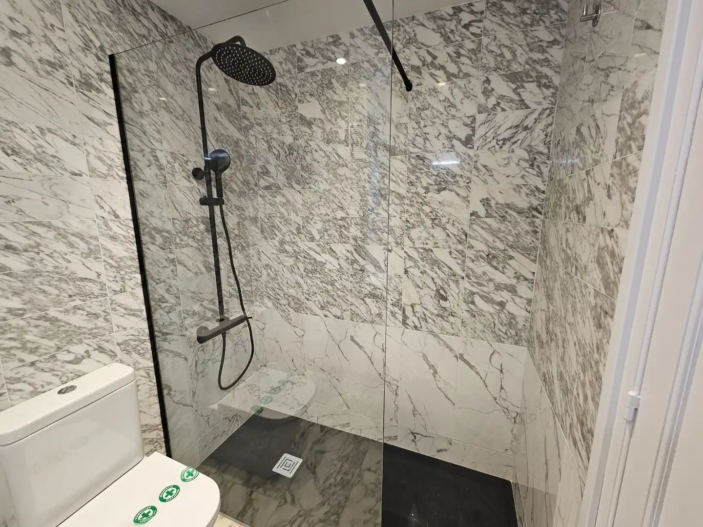 Baño de Piso en venta en Sant Feliu de Guíxols con Aire acondicionado, Calefacción y Terraza