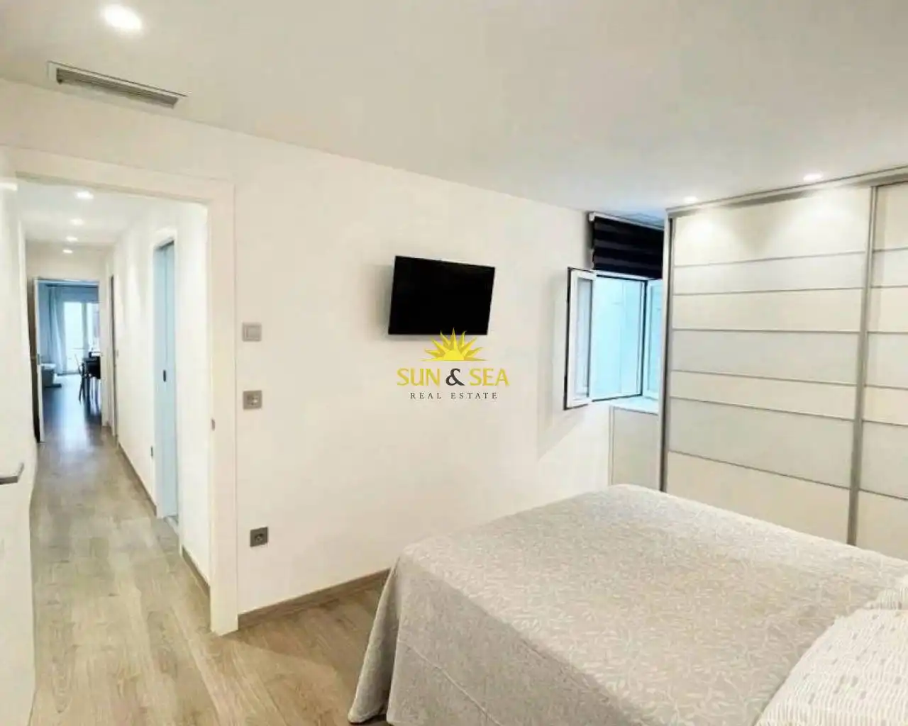 Bedroom of Apartments for rent in Elche / Elx  with Air Conditioner, Heating and Furnished