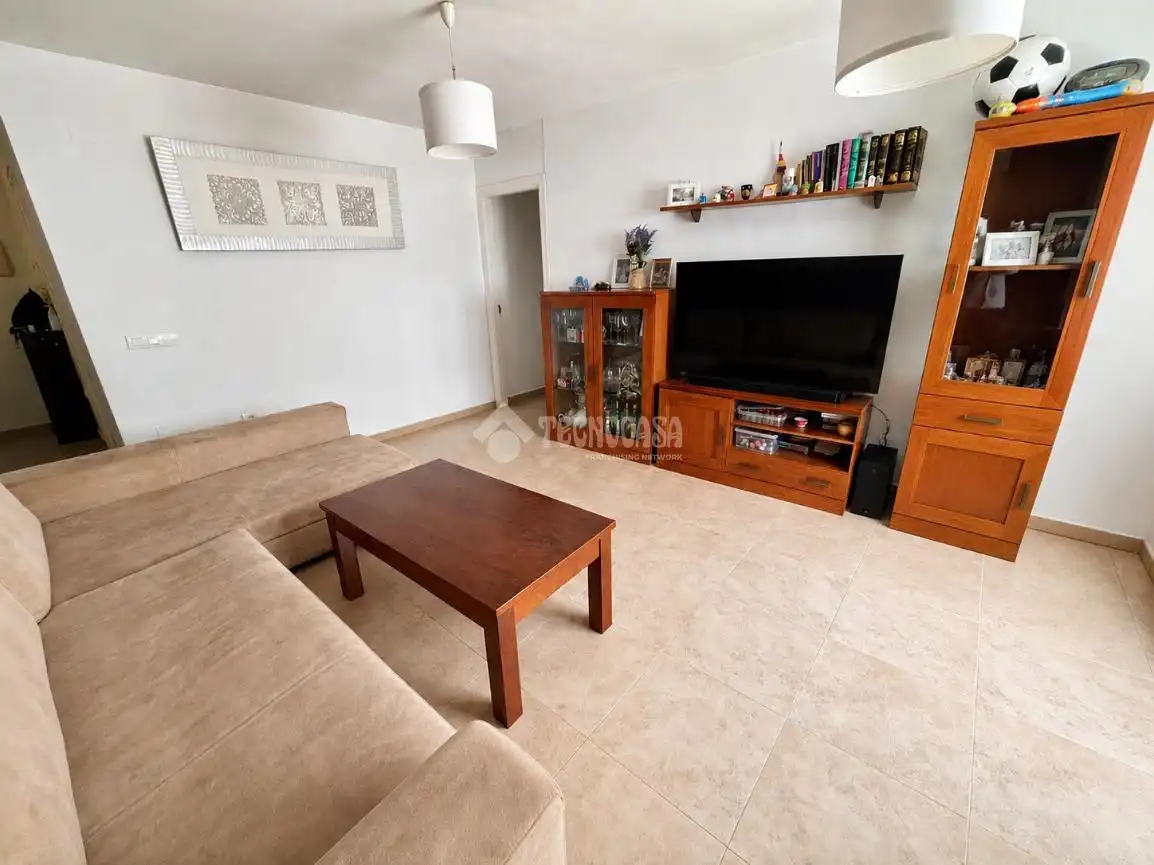 Living room of Flat for sale in Benalmádena