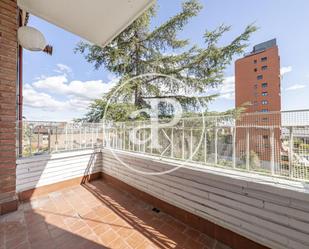 Exterior view of Flat to rent in  Madrid Capital  with Air Conditioner, Heating and Terrace