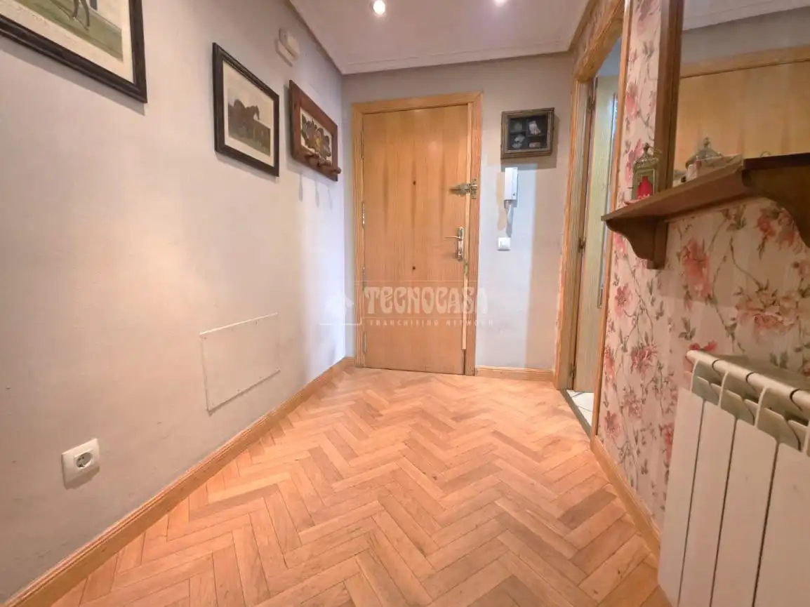 Flat for sale in Getafe  with Air Conditioner, Heating and Parquet flooring