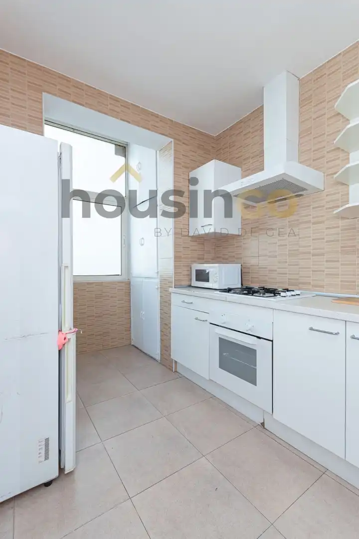 Kitchen of Flat for sale in Madrid  with Heating