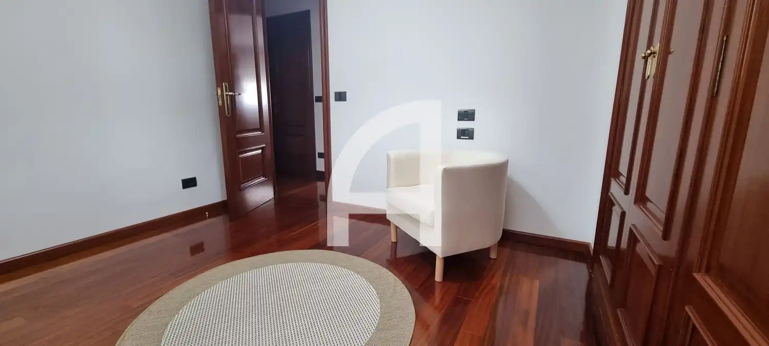 Sala de estar de Piso de alquiler en Vigo  con Calefacción, Trastero y Amueblado