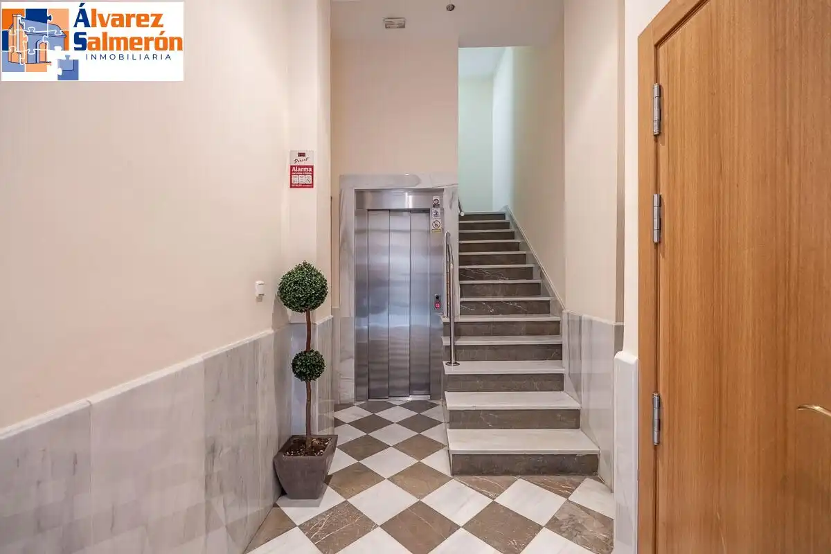 Apartments for rent in Calle Puentezuelas, Centro - Sagrario