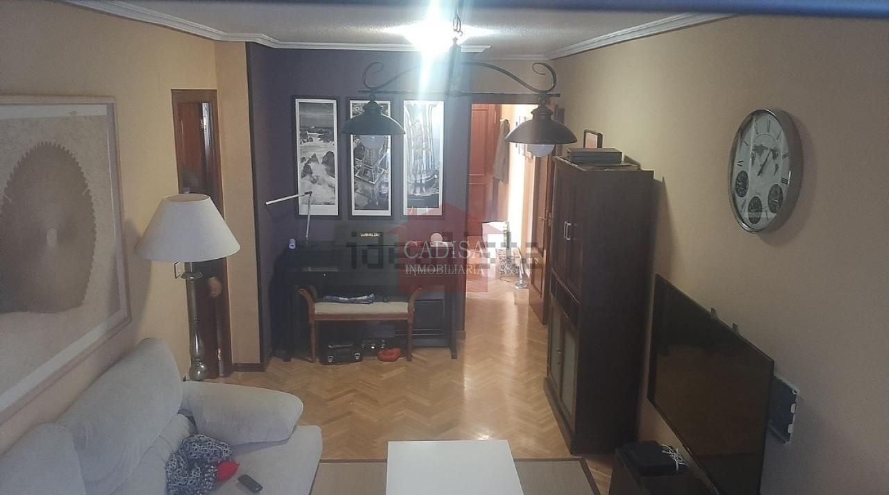 Sala de estar de Piso de alquiler en Salamanca Capital con Aire acondicionado, Calefacción y Parquet