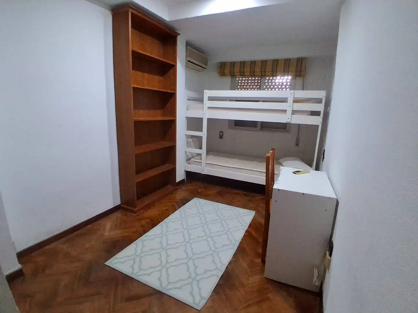 Dormitori de Dúplex de lloguer en Valencia amb Aire condicionat, Calefacció i Terrassa