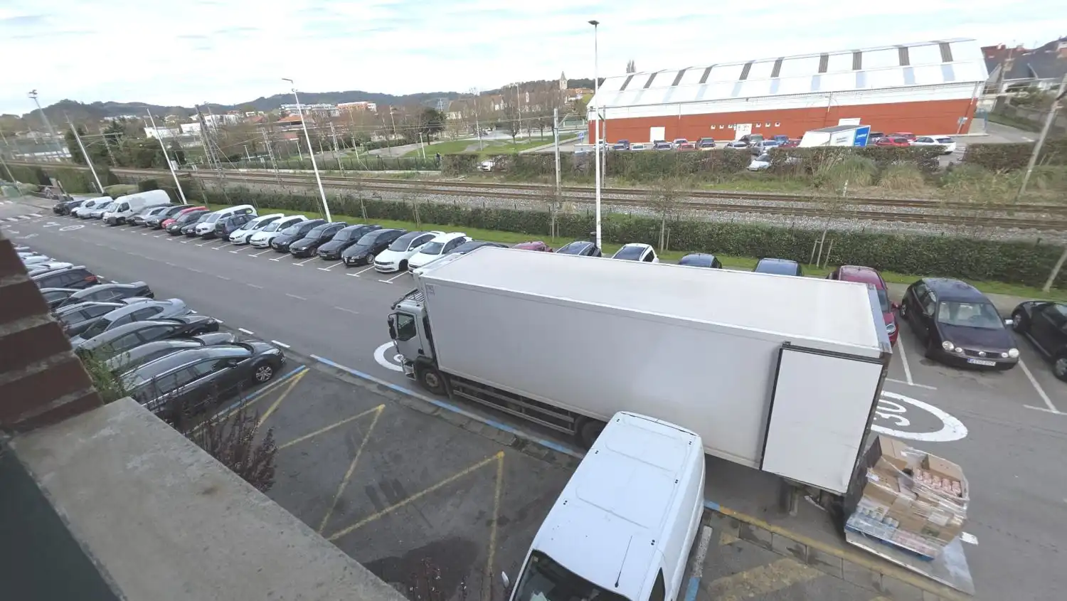 Parking de Piso en venta en Santa Cruz de Bezana con Calefacción y Terraza