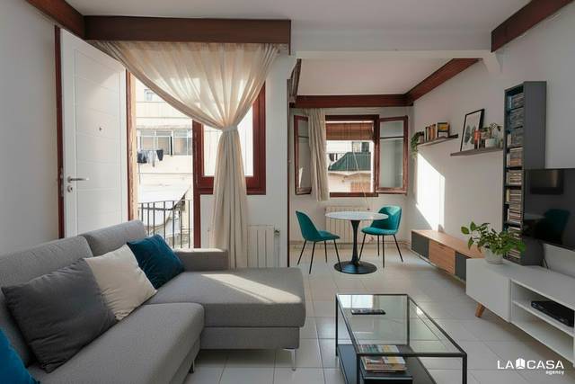 Piso en Venta en El Poble Sec - Parc de Montjuïc