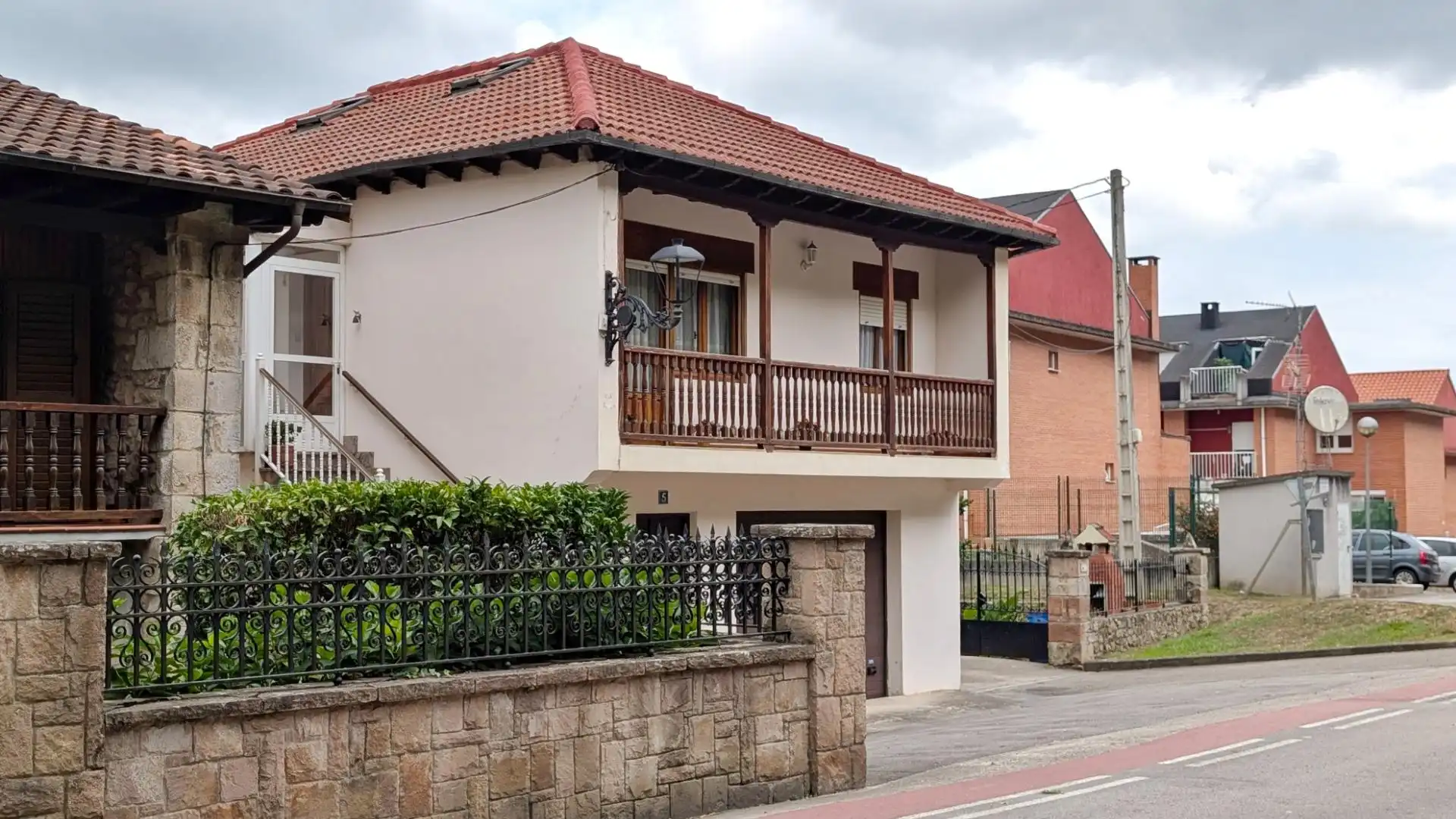 Exterior view of Houses for sale in Piélagos  with Heating, Terrace and Balcony