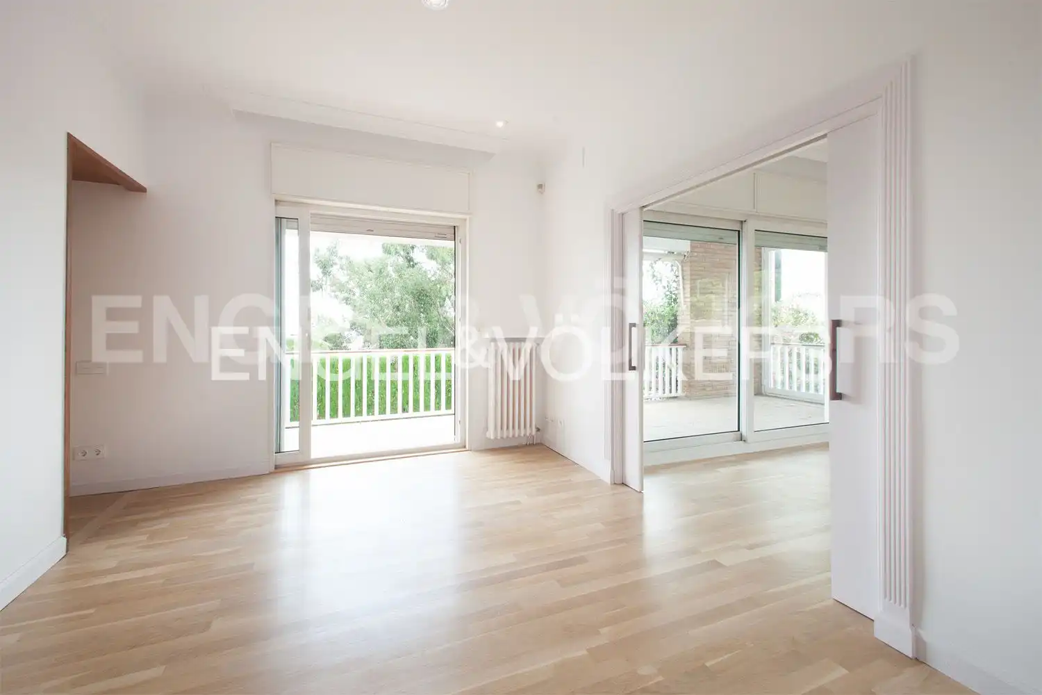 Sala d'estar de Casa o xalet de lloguer en Barcelona amb Aire condicionat, Calefacció i Jardí privat