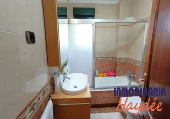 Baño de Casa o chalet en venta en Berango con Calefacción, Terraza y Trastero