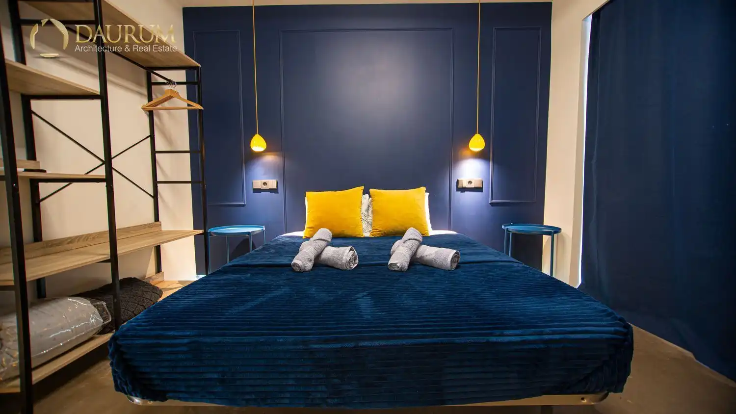 Bedroom of Flat for sale in Valencia  with Air Conditioner, Heating and Terrace