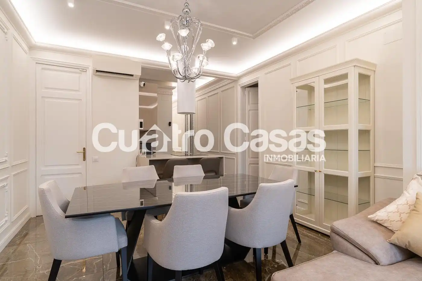 Comedor de Piso en venta en Barcelona con Aire acondicionado, Amueblado y Balcón