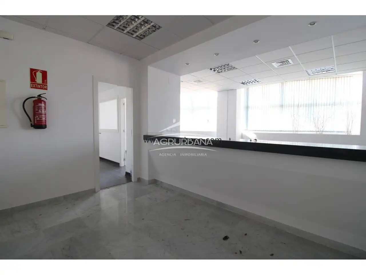 Büro zum Verkauf in Motril