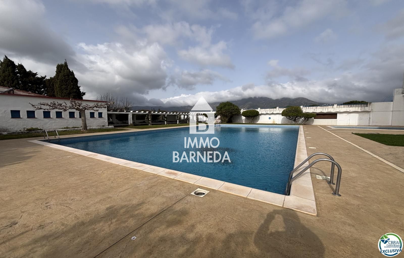 Garten von Wohnung zum Verkauf in Roses mit Heizung, Terrasse und Schwimmbad