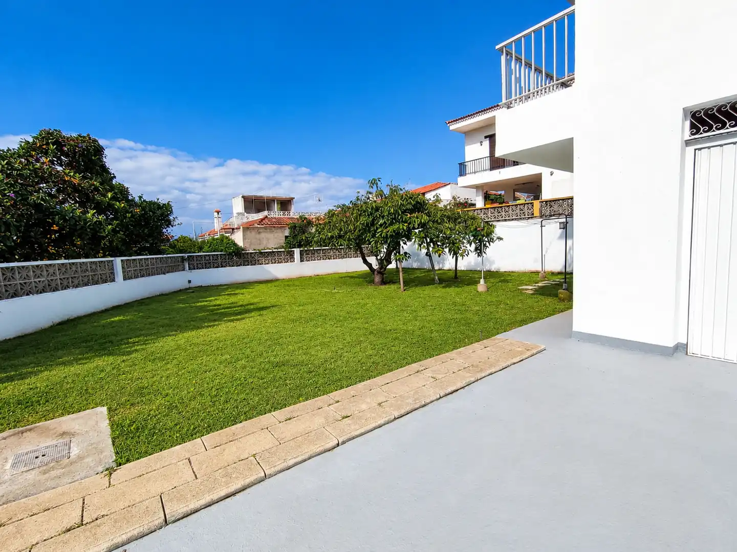 Terrassa de Casa o xalet en venda en Los Realejos amb Jardí privat, Terrassa i Moblat
