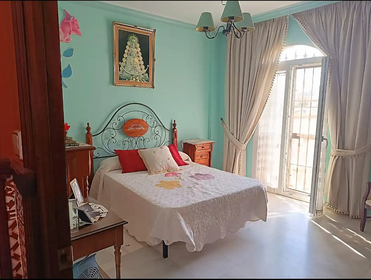 Bedroom of Houses for sale in Chiclana de la Frontera  with Air Conditioner and Storage room