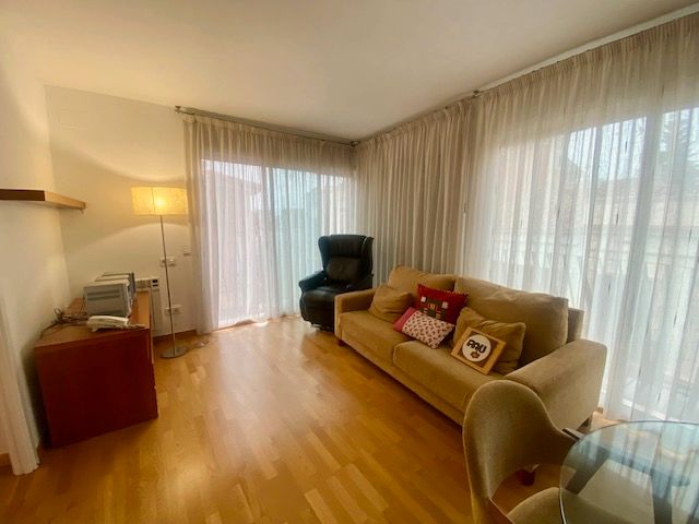 Living room of Flat for sale in Terrassa  with Air Conditioner, Heating and Private garden