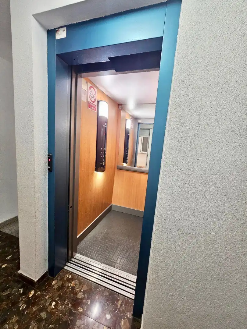 Flat with lift for sale in Avenida Mariana Pineda 6, imagen 24