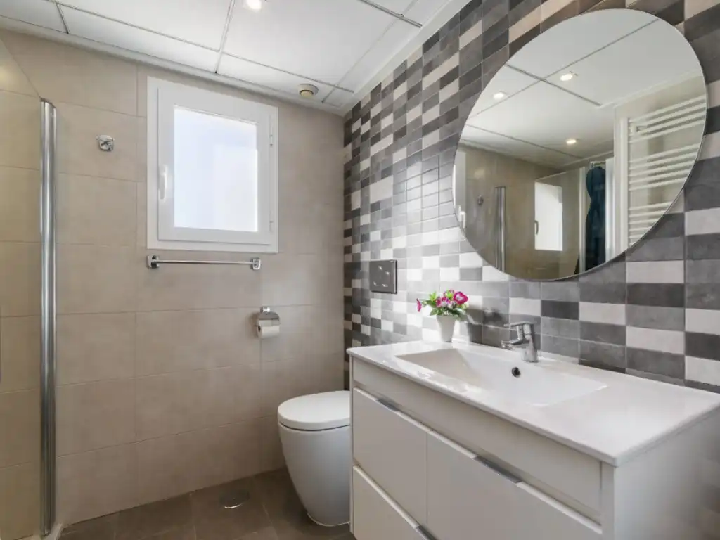 Apartamento con piscina en venta en Calle Gines Saura Sanchez, imagen 16